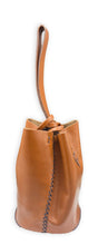 navigli bag | glossy caramel upcycled leather