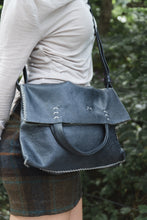 vila | dark grey upcycled leather