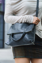 vila | dark grey upcycled leather