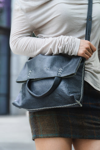 vila | dark grey upcycled leather