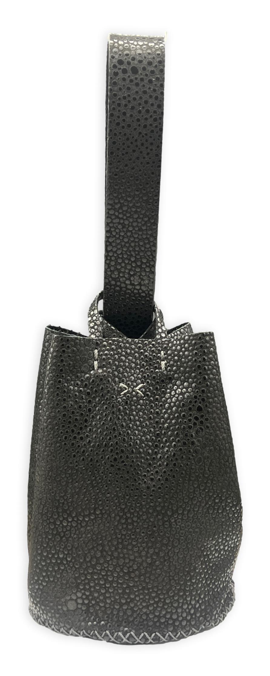 navigli bag | black pebble grain upcycled leather
