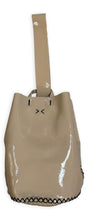 navigli bag | glossy sand upcycled leather