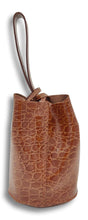 navigli bag | brown crocco-embossed leather